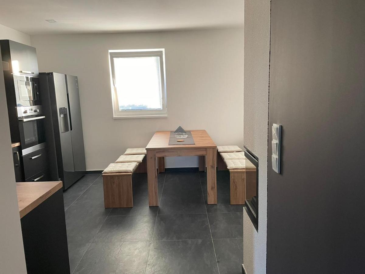 Vilka Petra Pod Bezdezem Villa Bela pod Bezdezem Eksteriør billede